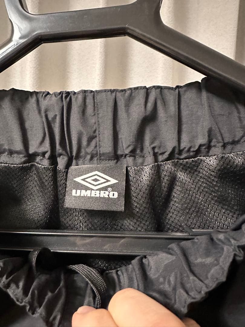 Umbro lui's アンブロ　ルイス　トラックパンツ　Sサイズ