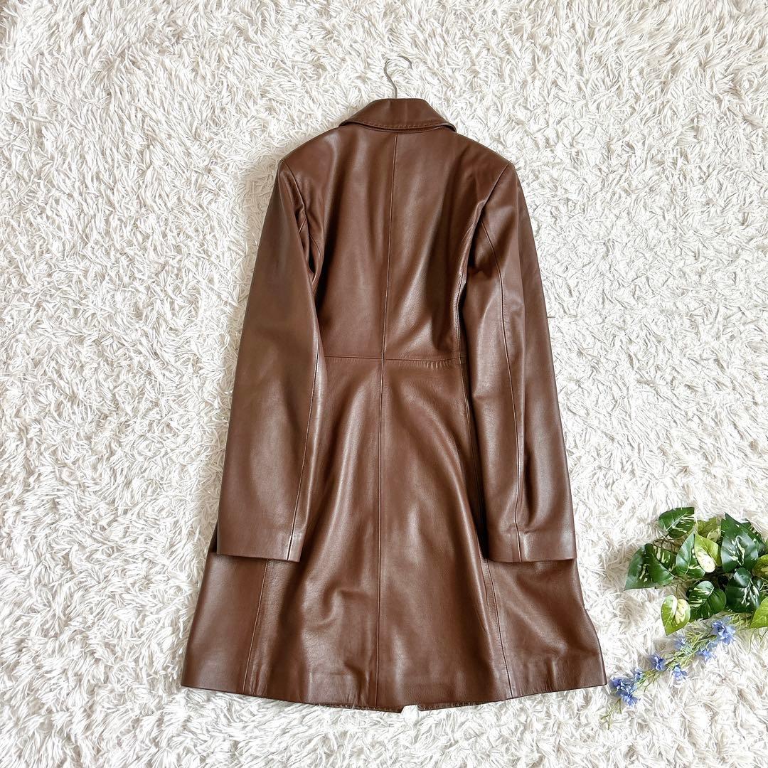 美品⁂ダックス⁂リアルレザーミドル丈コート　ラムレザー　ハウスチェック　茶色　M