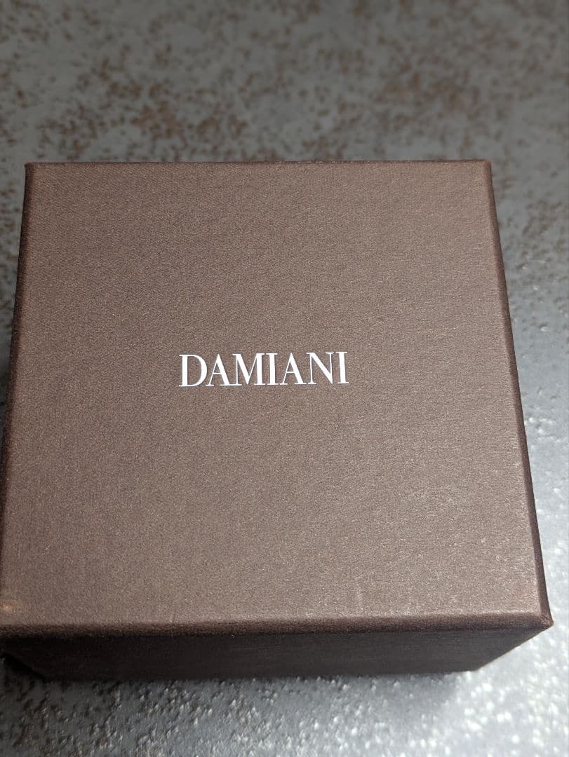 DAMIANI フラワーモチーフ ピアス　20072767