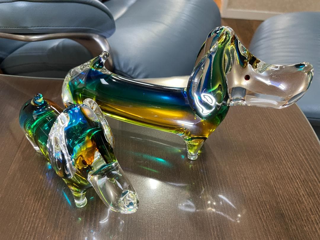 【中古・美品】ダックスフンドの置物