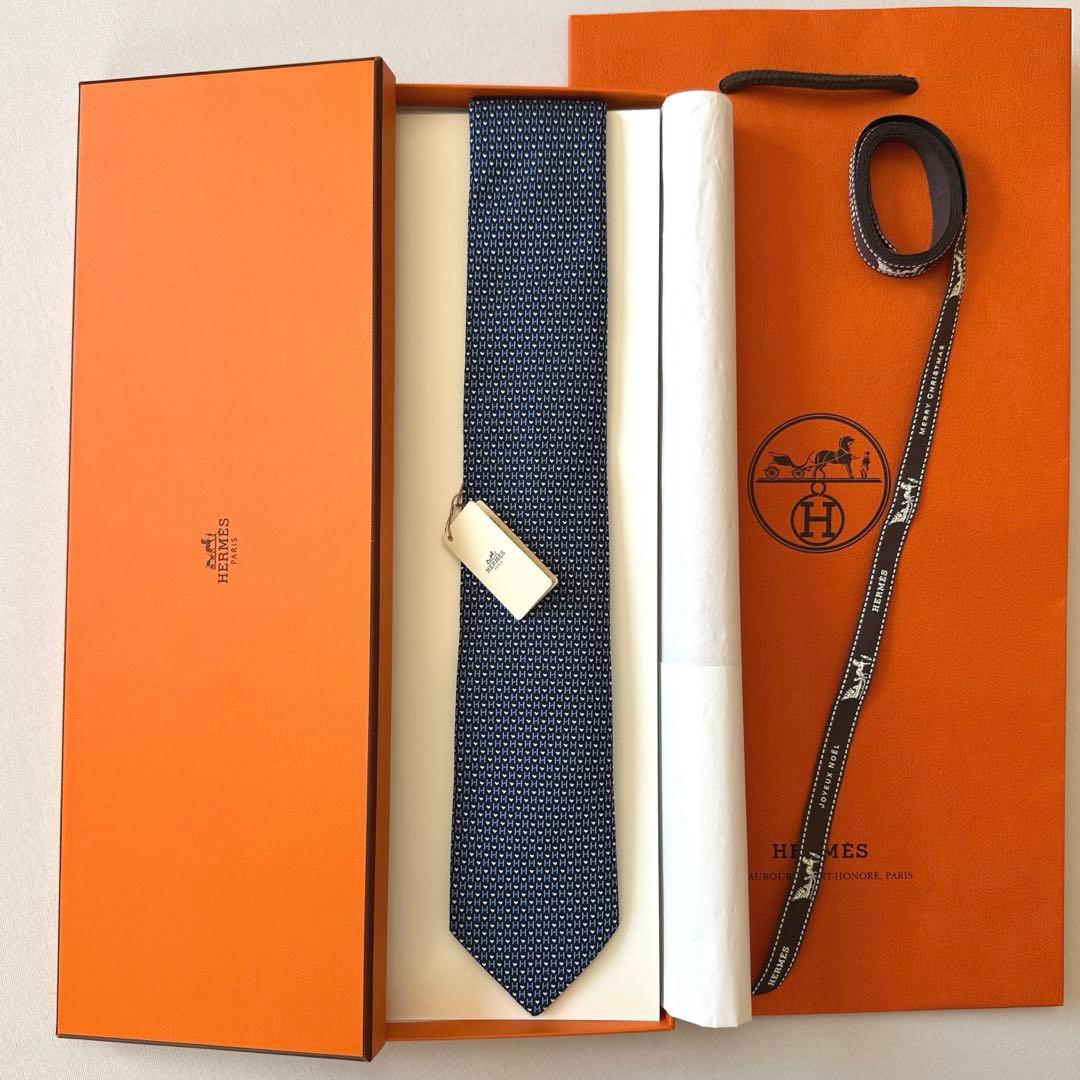 専用出品です。　 エルメス ネクタイ 《H・ラヴ・ユー》新品 未使用