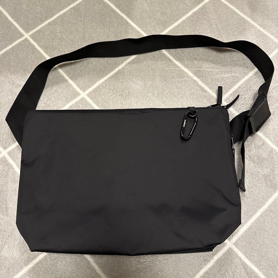 meltum メルタム メッセンジャーバッグ ナイロン ブラック M