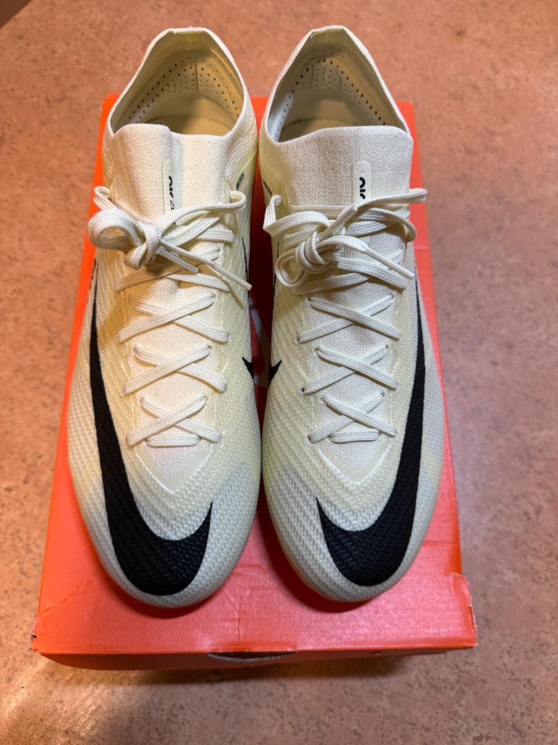 新品未使用NIKE AIRZOOM MERCURIAL VAPOR15PROHG