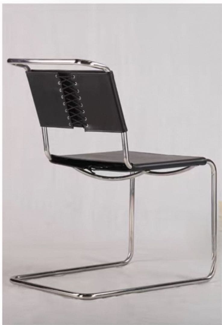 タク　マルトスタム S33リプロダクトチェスカチ エア ダイニングチェア