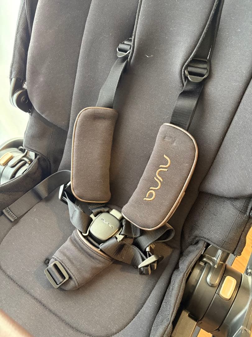 Nuna TRIV next ヌナ ベビーカー リベテッド 正規購入