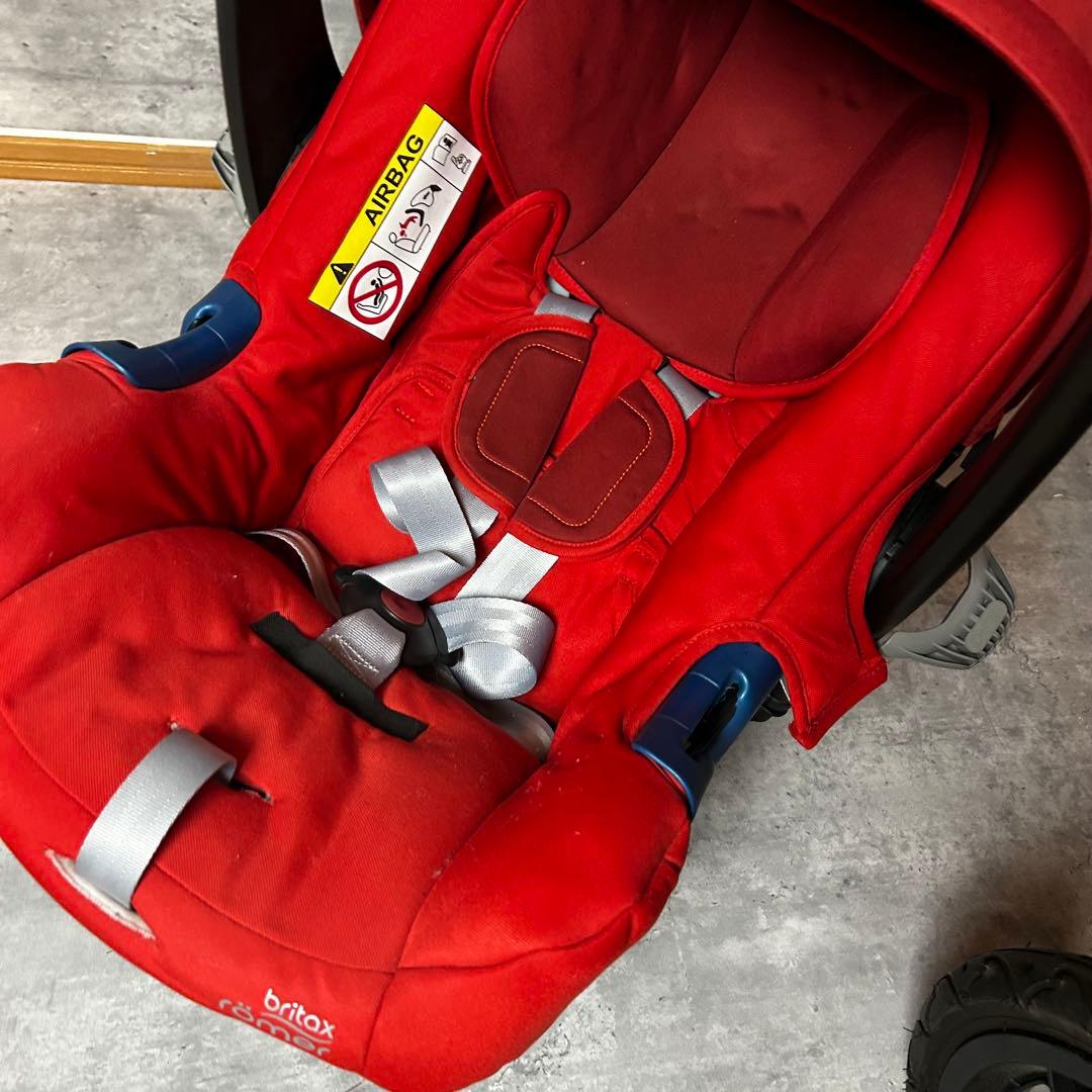 英国王室御用達britaxベビーカー　トラベルシステム レーマー 新生児