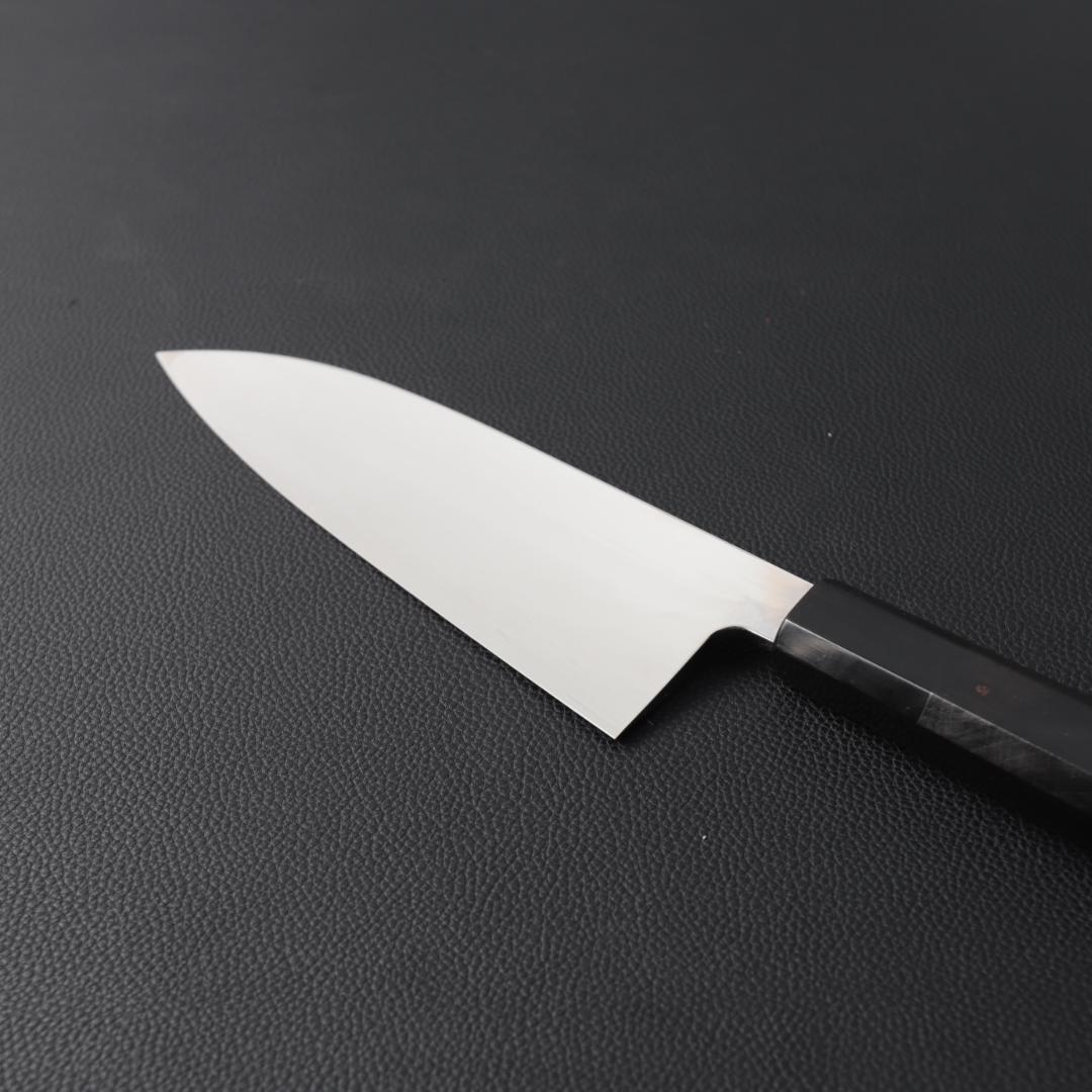 10744鏡面仕上げ 出刃包丁 6寸 刃渡り180 刺身包丁 黒檀黒水牛角八角柄