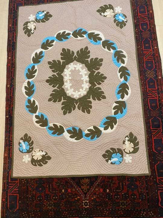 ハワイ　ハワイアンキルト　ロイヤルハワイアンホテル　タペストリー