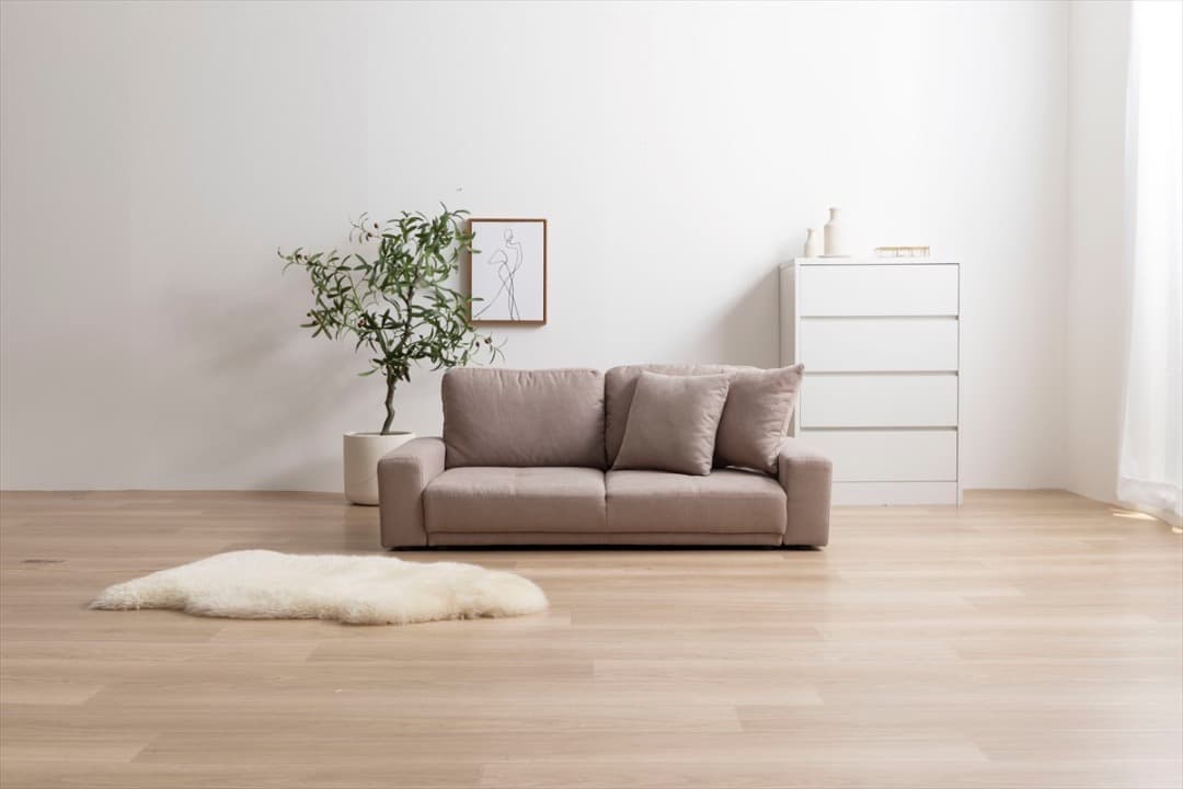 【送料無料】Lottie 2人掛けローソファ ウレタン 高品質 椅子