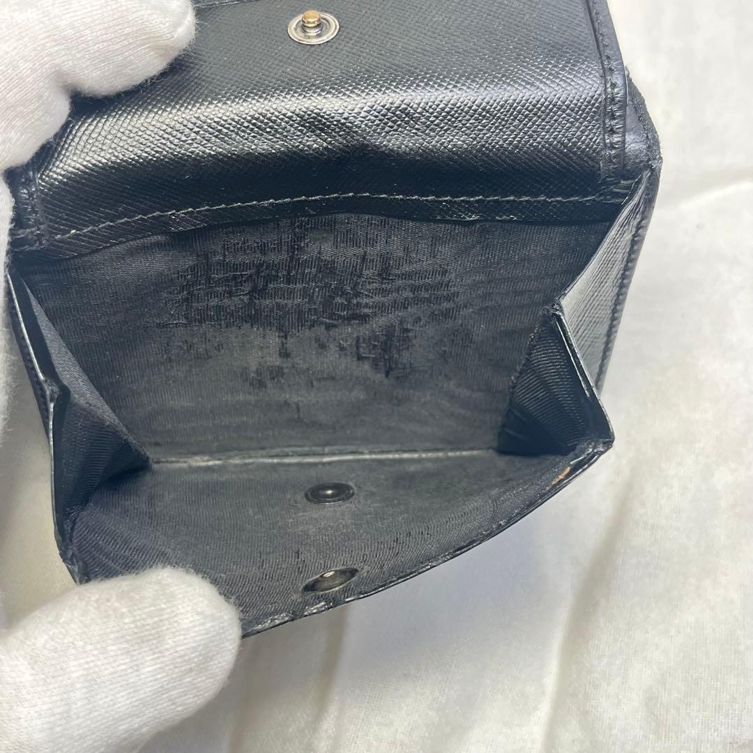 正規品　PRADA プラダ　三つ折り財布　三角プレート　ブラック　ナイロン