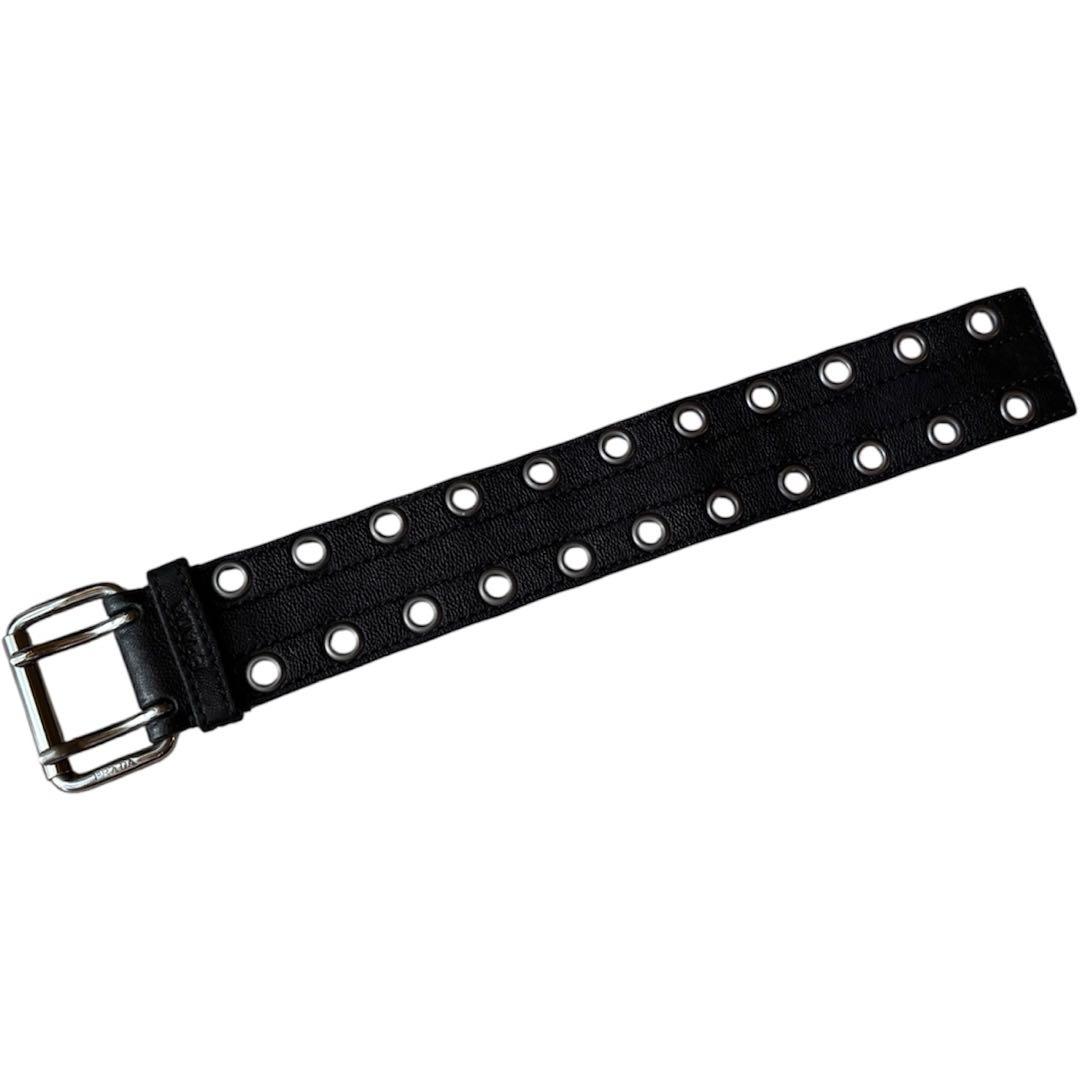 PRADA レザー ダブルアイレット ロゴ ブレスレット