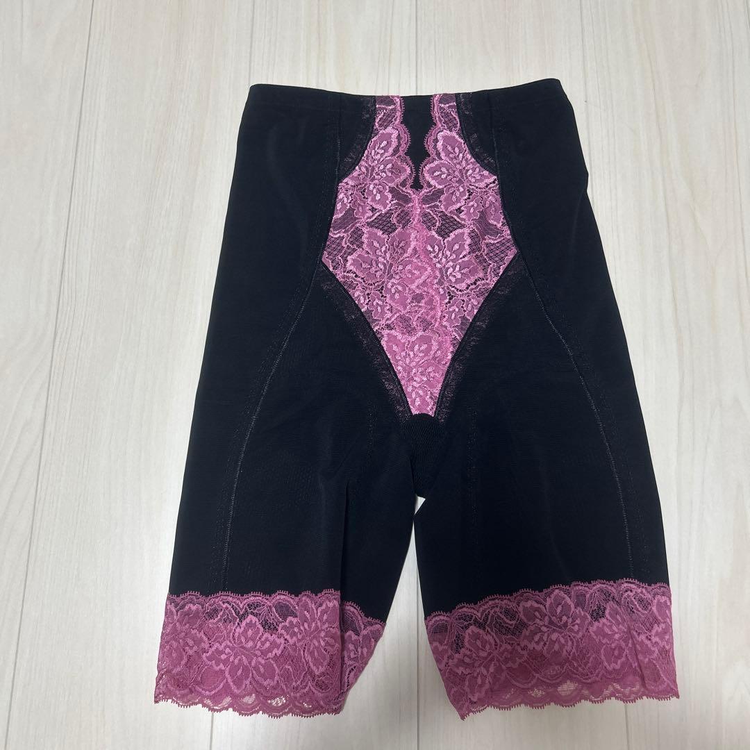 しーこ様　LALA ガードル　チェリー