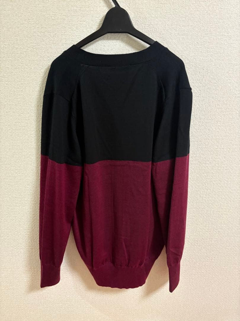 な*)様 Vivienne Westwood Vネックカーディガン 黒