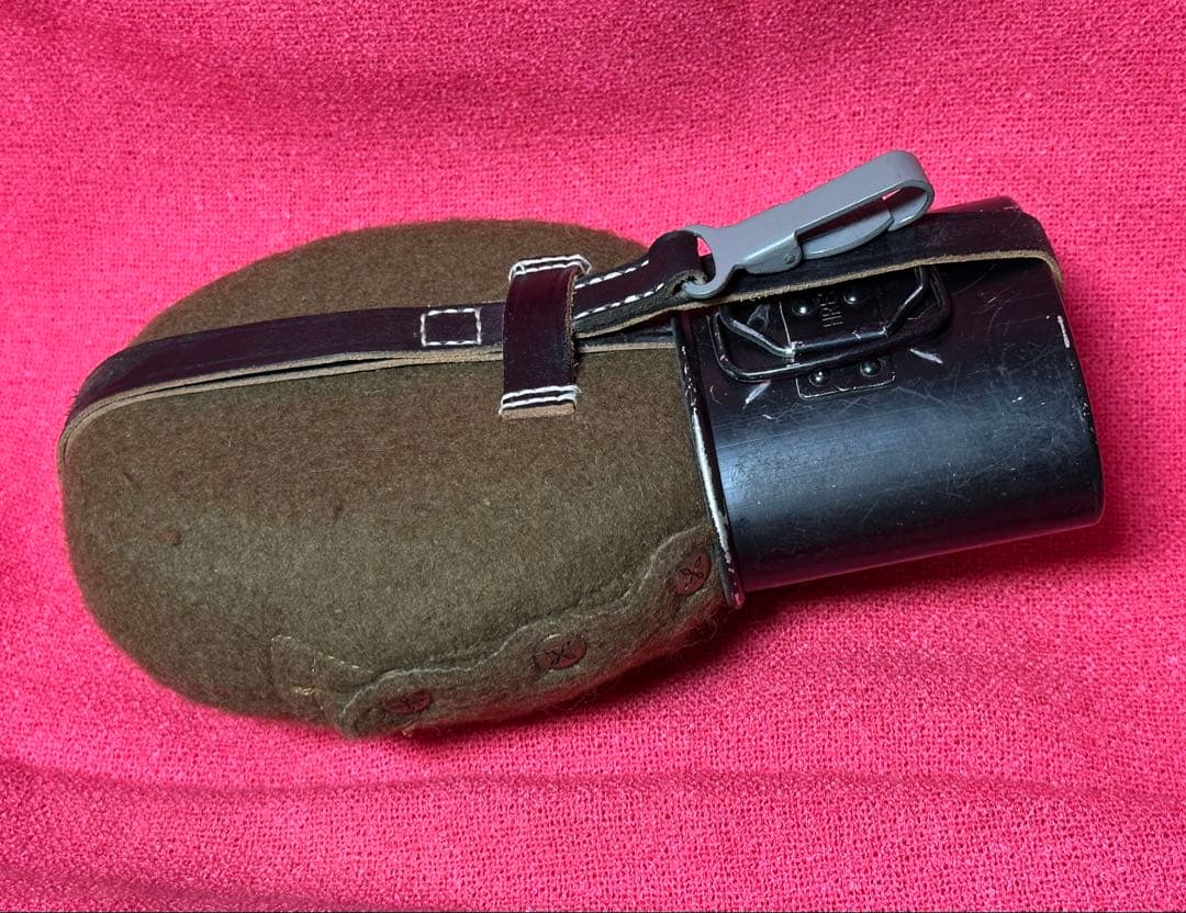【専用】WWⅡドイツ軍／M31型アルミカップ付水筒＆兵下士官用ストレートスコップ