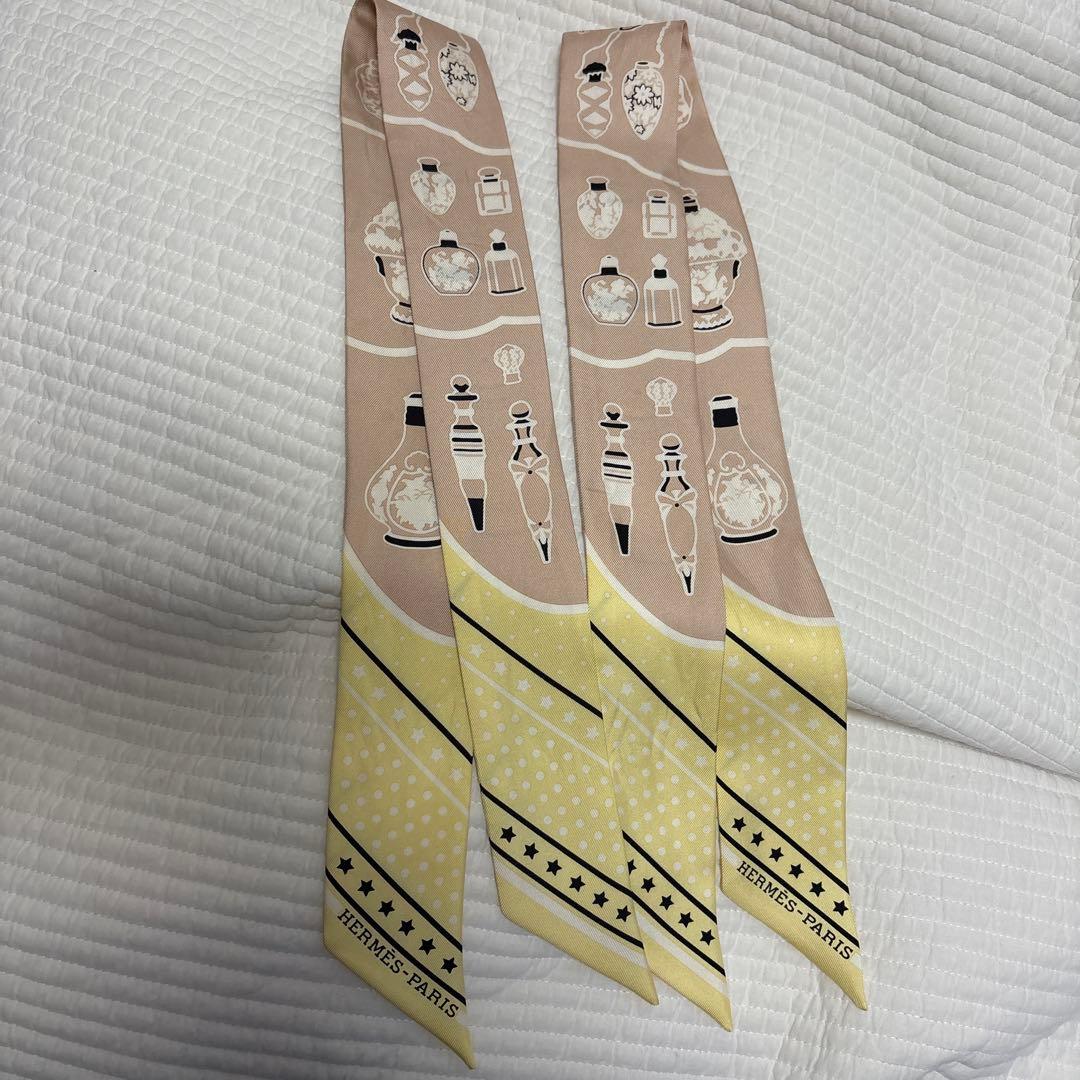 HERMESツイリー香水瓶 Les Flacons Bandana