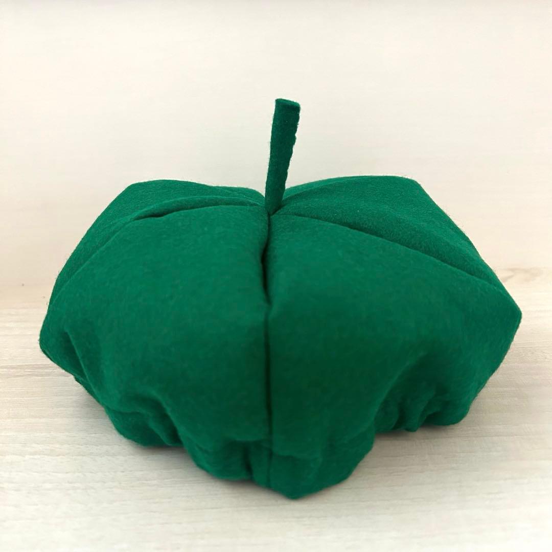 フェルトの帽子　くだもの　野菜