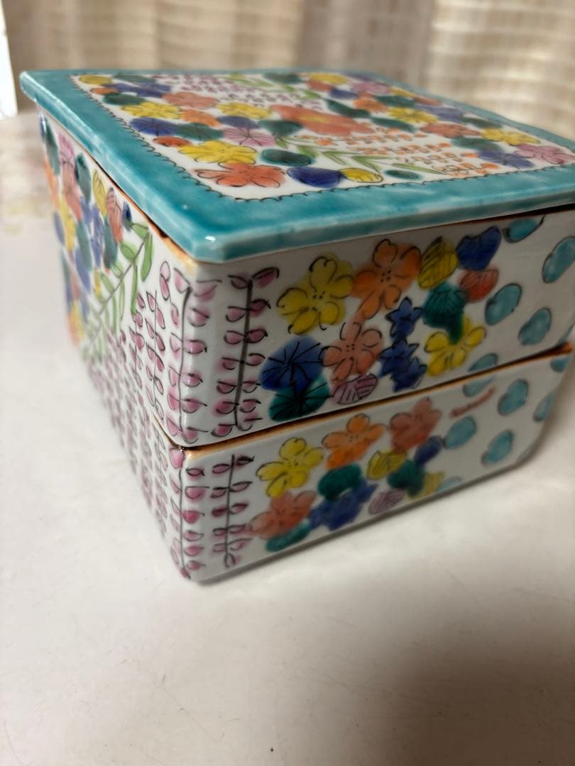 永井麻美子さん　九谷焼　二段重　新品
