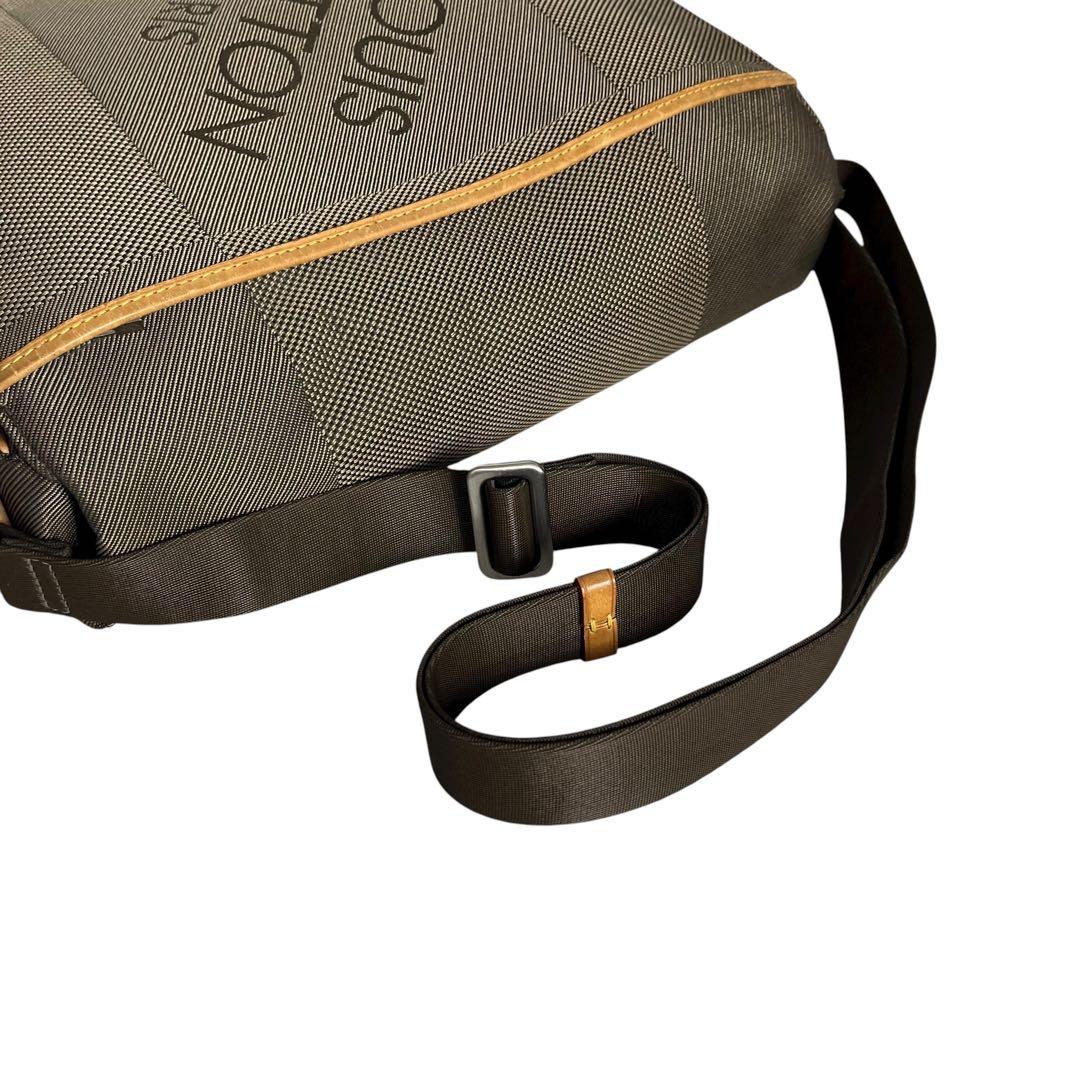 美品✨　ルイヴィトン　ダミエジェアン　メサジェ　メッセンジャーバッグ　大容量