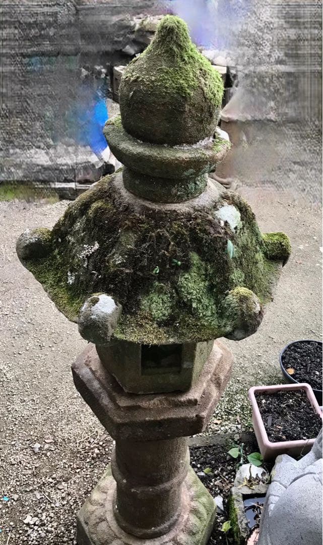 【天然石・春日灯篭・茶庭灯篭・坪庭灯篭】庭石オブジェ箱庭造園ガーデニング苔庭燈籠