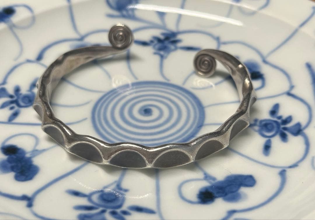 カレンシルバー　Silver 925 バングル　ブレスレット