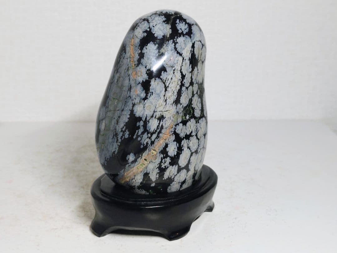 スノーフレークオブシディアン 807g 黒曜石 原石 鑑賞石 自然石 鉱物 水石