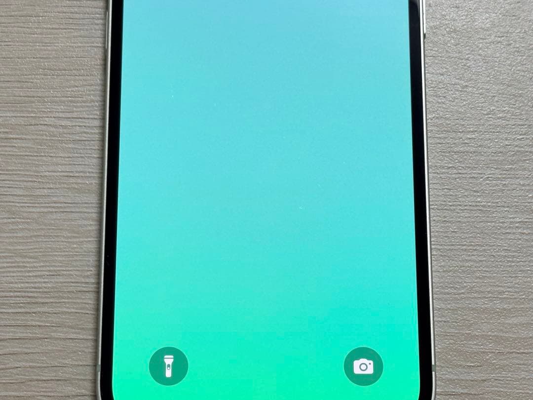 L*y様 iPhone12 カメラ割れジャンク品