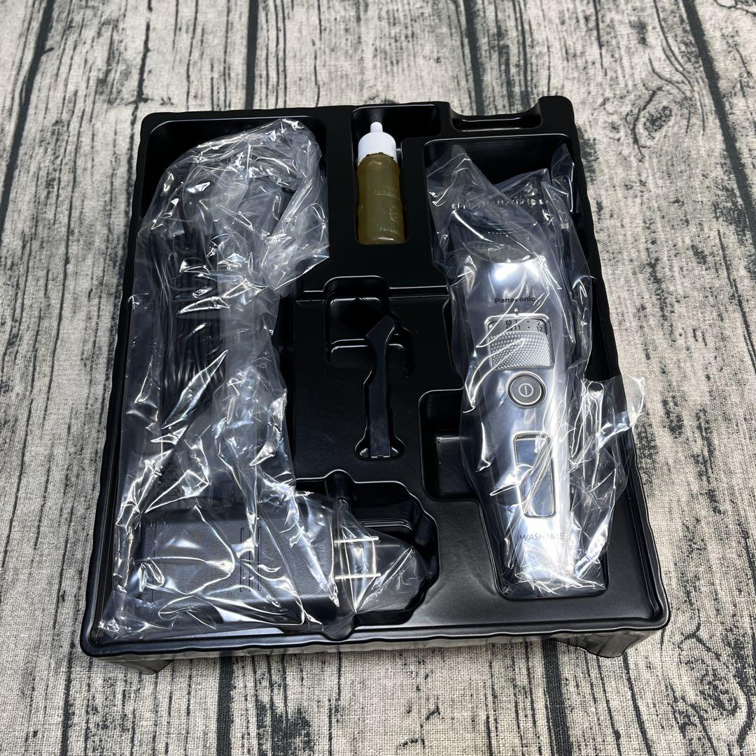 【新品・未使用】Panasonic リニアヘアーカッター ER-SC60-S