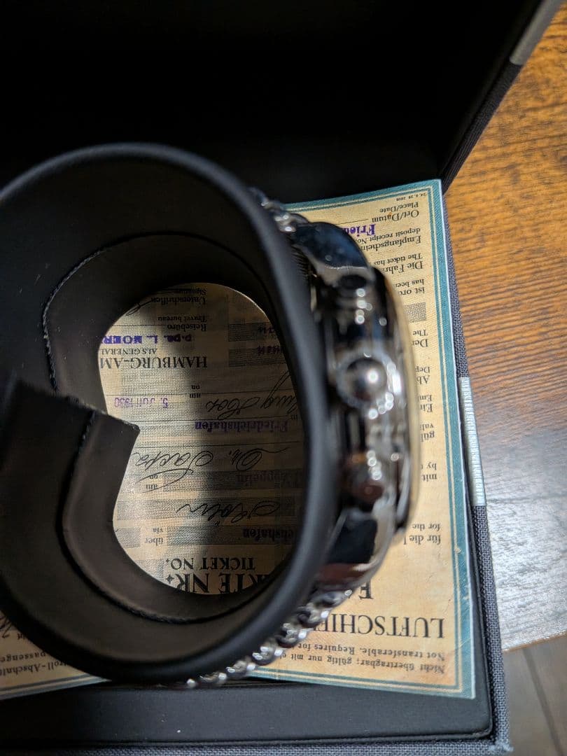 ツェッペリン100周年クロノグラフ