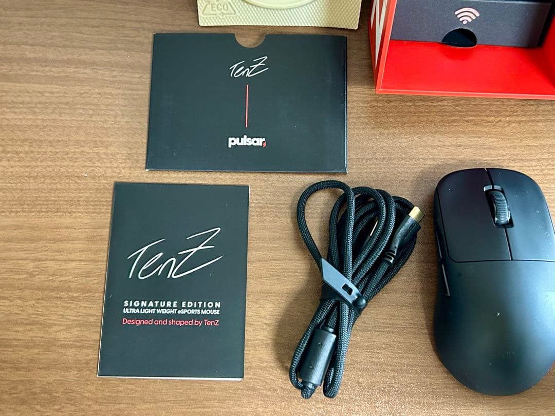 pulsar TenZ Signature Edition ワイヤレスマウス