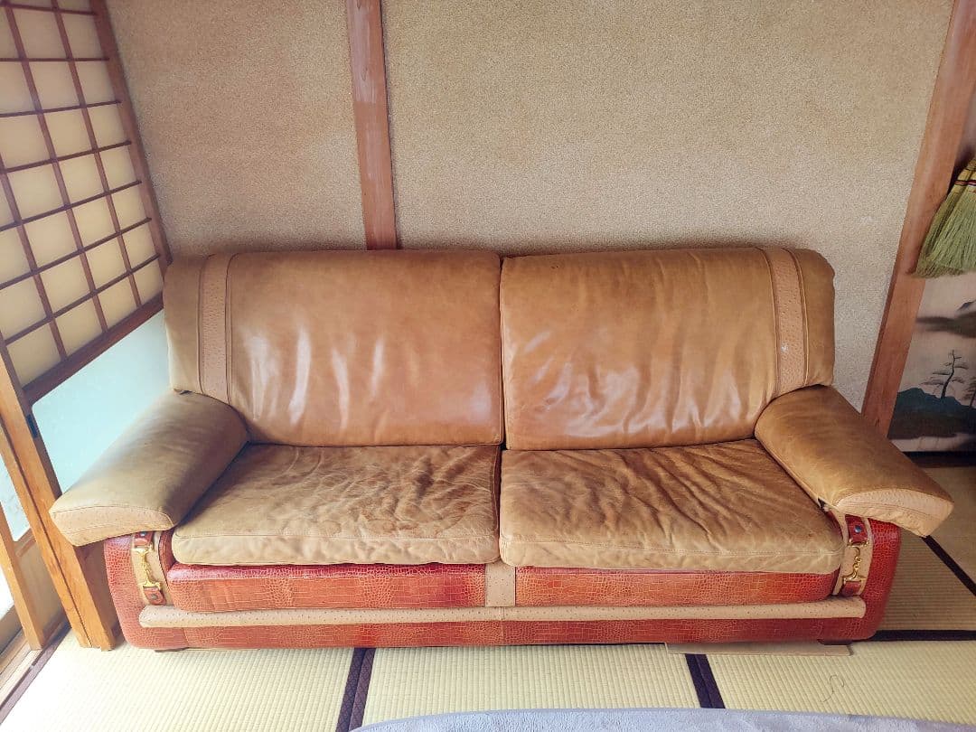 レザー 2人掛けソファ クロコダイル　GUCCI