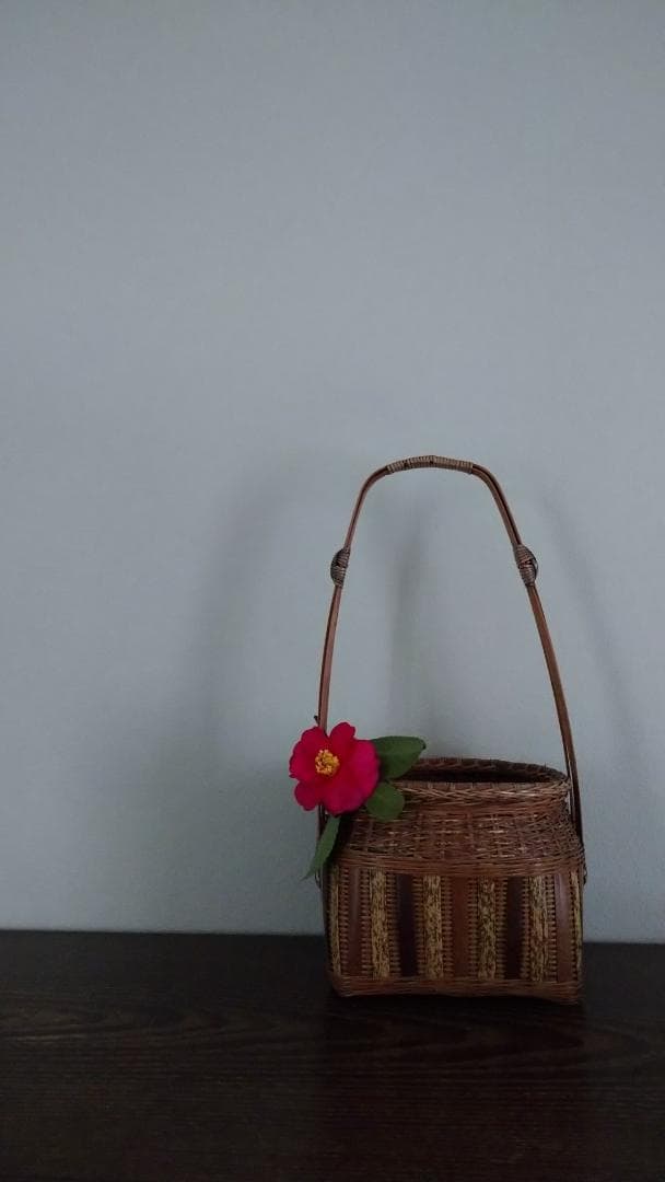 竹籠　竹で編んだかご