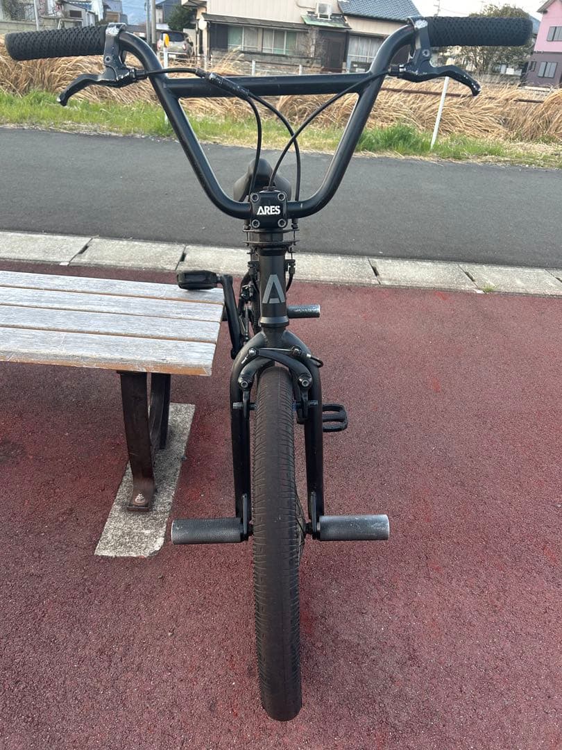 ARES BIKES 20インチ　中古