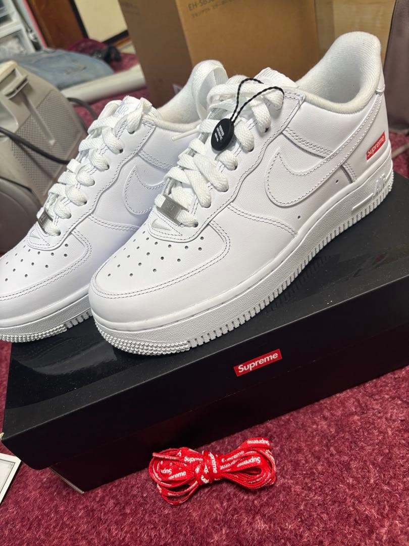 新品 Supreme Air Force 1 ホワイト