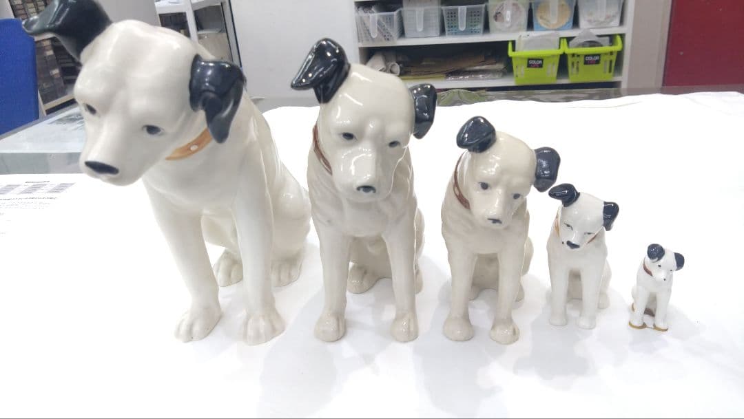 ビクター犬の置物5体セット