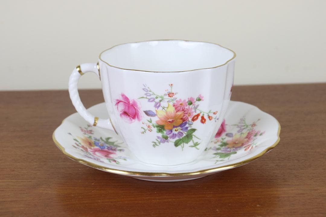 お値下げ　ロイヤルクラウンダービー ポジー　カップ　大サイズ　花柄　ヴィンテージ