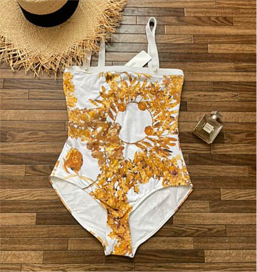 syk　CHANEL 水着　swim suits ワンピース