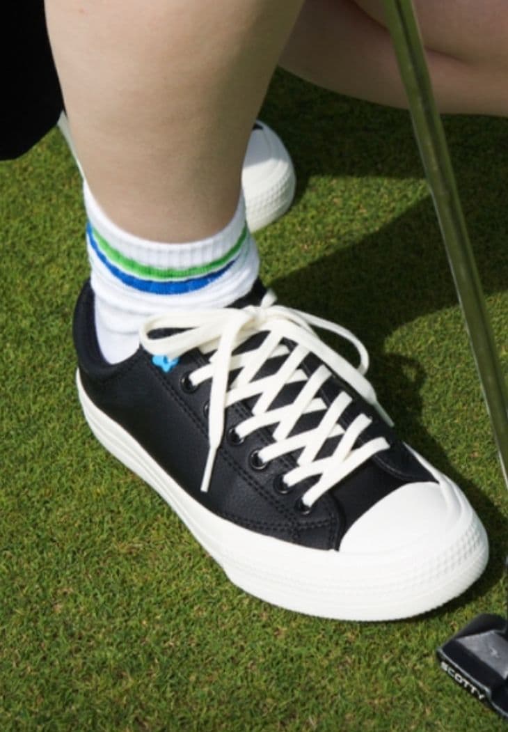 新品未使用 plouf スパイクレスゴルフシューズ