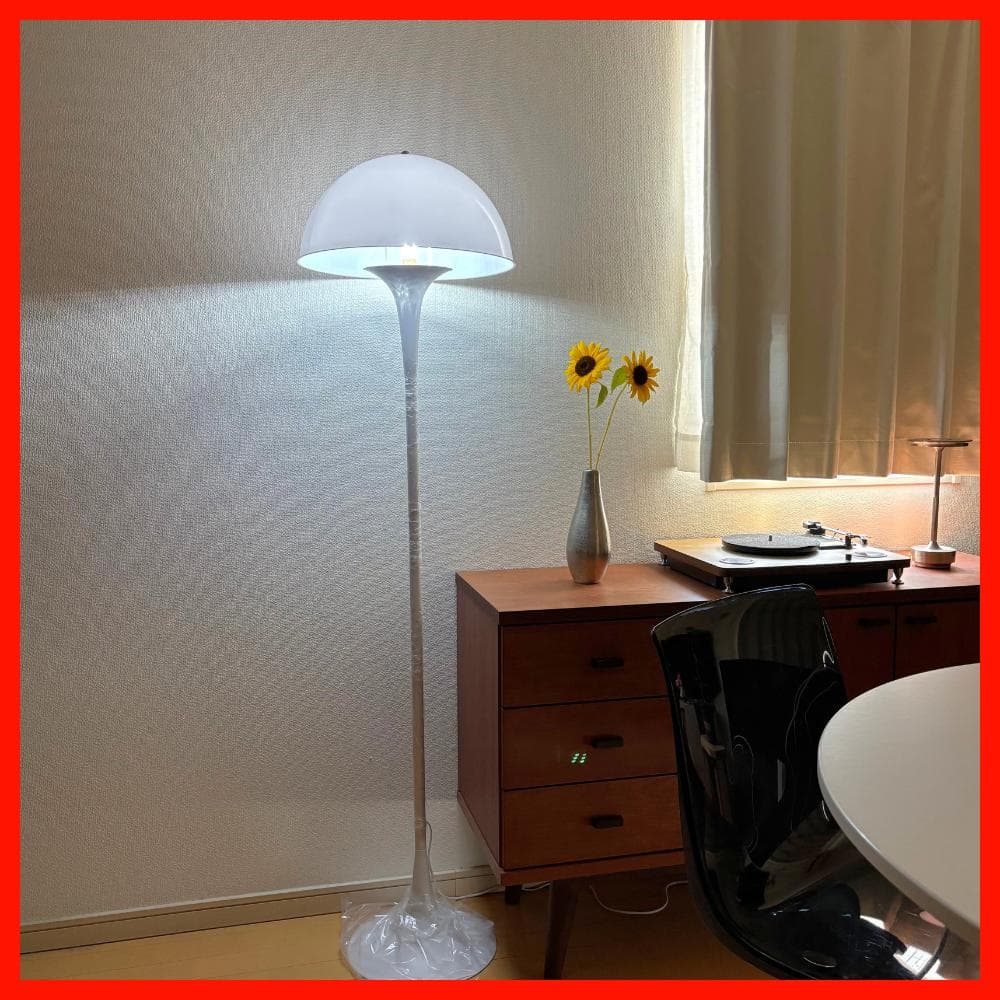 Panthella パンテラ スタンド フロアライト 照明 リプロダクト 部屋