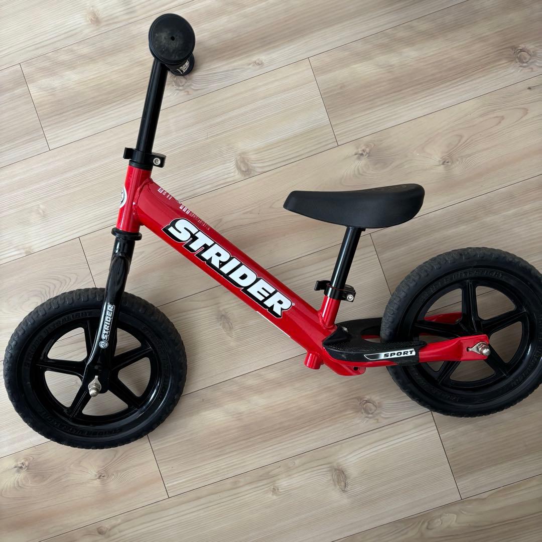 STRIDER バランスバイク レッド