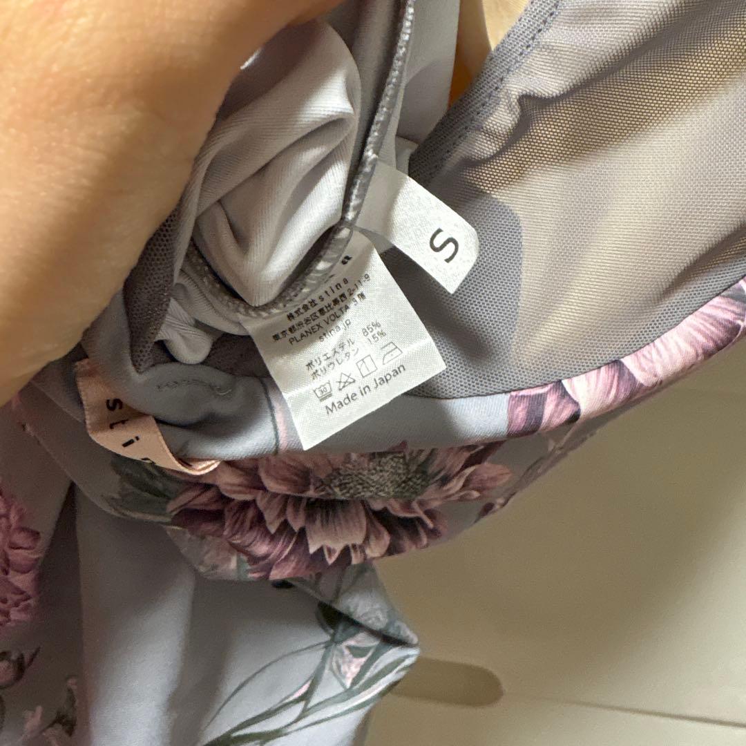 最終値下げ/stina/s/花柄 Vネック レオタード