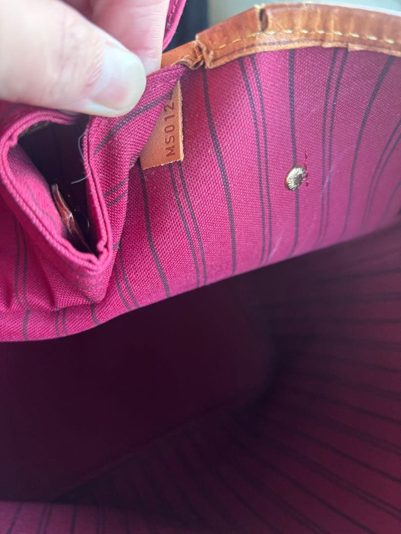 ルイヴィトン　LOUIS VUITTON ネヴァーフル　トートバッグ　モノグラム