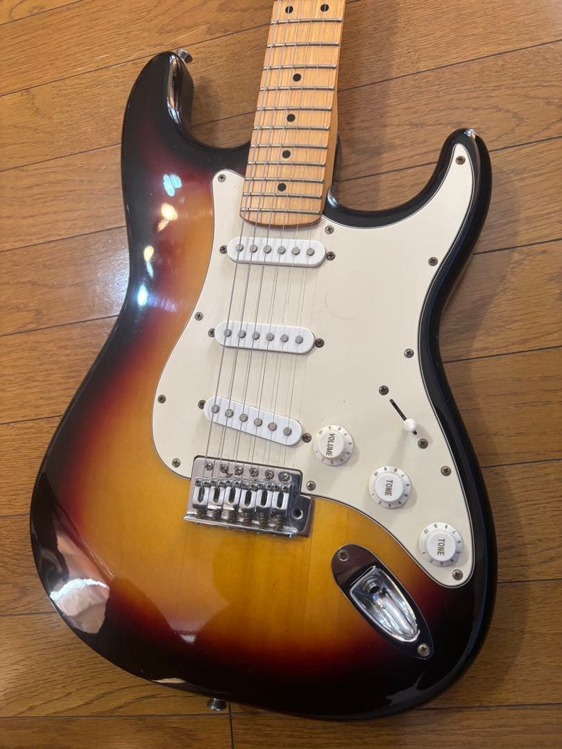 攪拌 メーカー不明ストラトキャスター美品