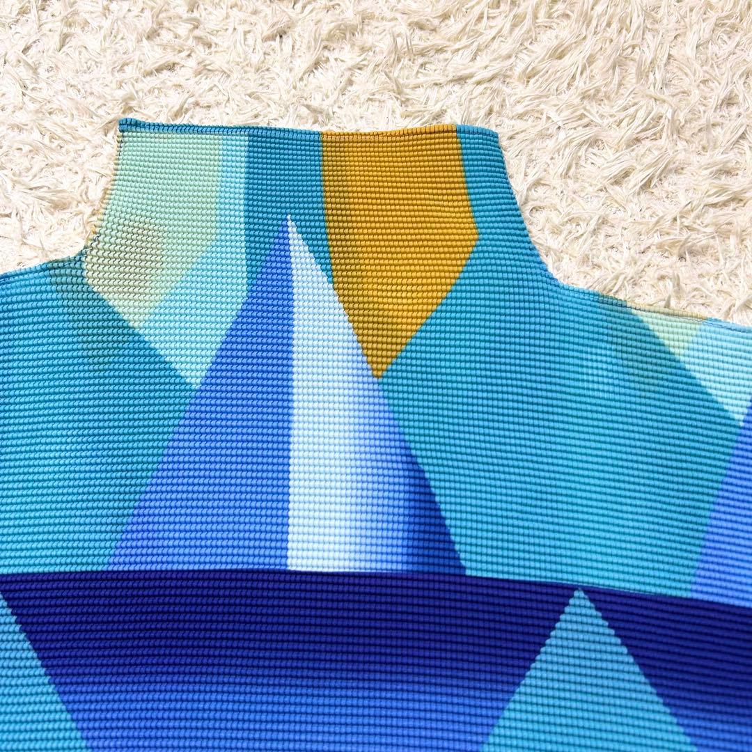 極美品 ✨️イッセイミヤケ me ハイネック トップ ISSEY MIYAKE