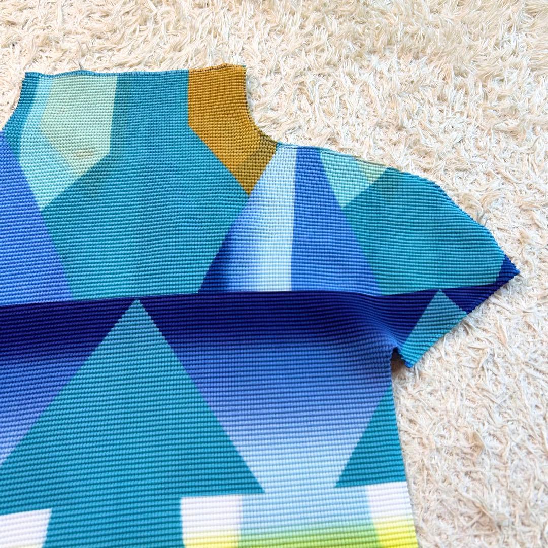 極美品 ✨️イッセイミヤケ me ハイネック トップ ISSEY MIYAKE