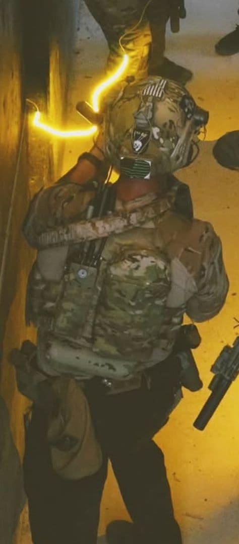 ops sfヘルメット個人装備 炭素繊維 forward