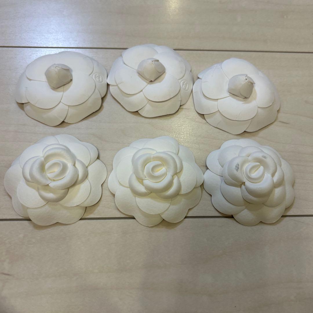 CHANEL 紙袋　白　大13 袋　中21袋　小4袋　カメリア9個セット