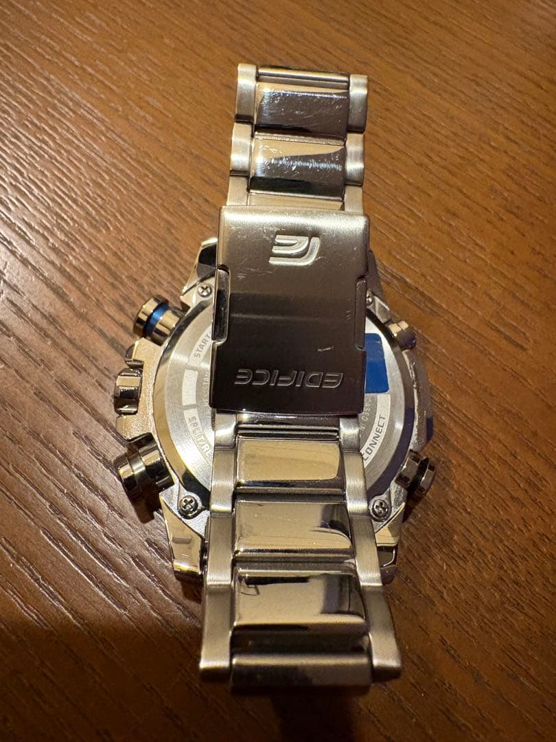 新春限定値下げ　CASIO EDIFICE EQB-800D-1AJF