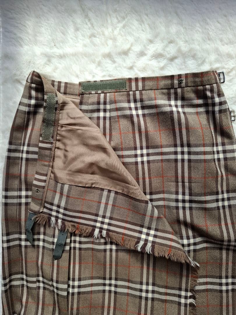 Burberry'sバーバリーズ巻きスカート