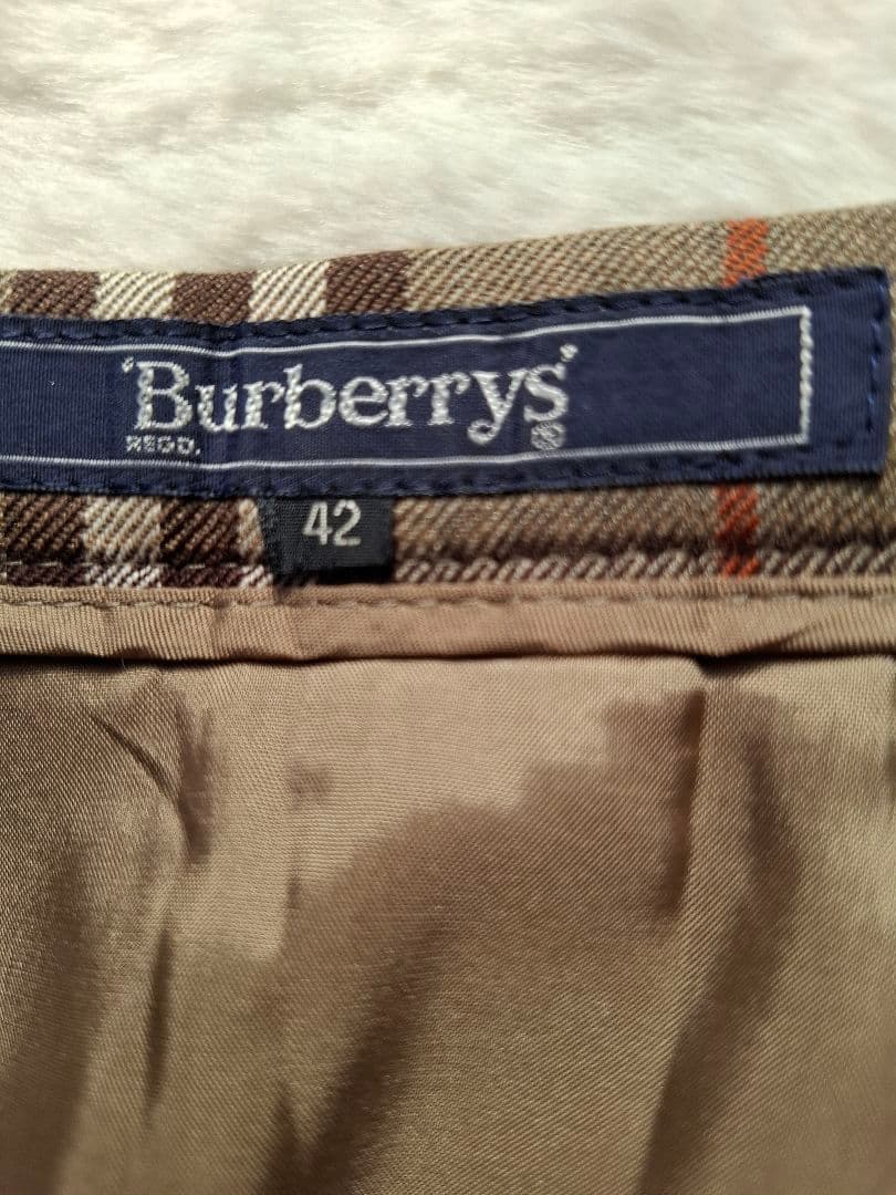 Burberry'sバーバリーズ巻きスカート