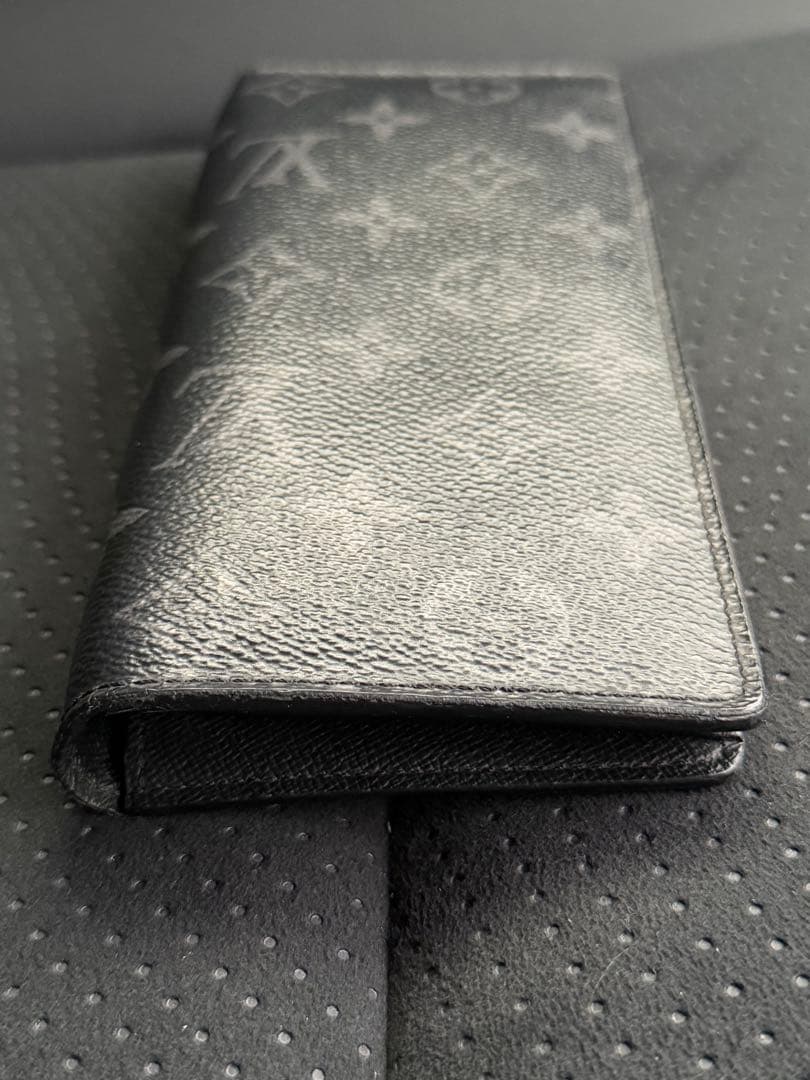Louis Vuitton モノグラムエクリプス ポルトフォイユブラザ